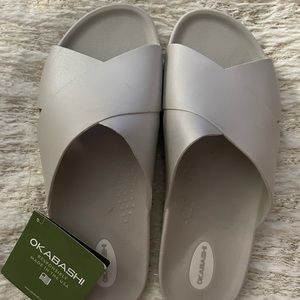 🚫NOT AVAILABLE🚫 Okabashi Silver Sandals